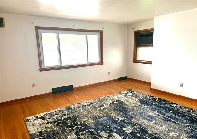 Photo 4 of Single family home for sale at 413 4th Street, Smithton, PA 15479 | MLS# 1759837 | Listing updated on 2026-09-14