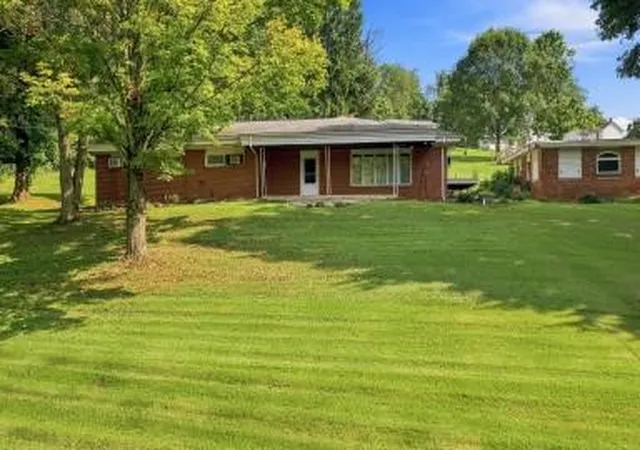 Photo 1 of Single family home for sale at 312 Flatwoods Rd, Vanderbilt, PA 15486 | MLS# 1759844 | Listing updated on 2026-09-13