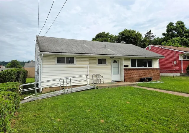 Photo 1 of Single family home for sale at 309 36th Street, Mc Keesport, PA 15132 | MLS# 1759881 | Listing updated on 2026-09-10