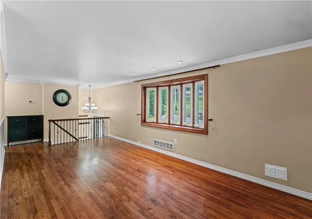 Photo 4 of Single family home for sale at 1351 Carnahan Rd, Banksville/westwood, PA 15220 | MLS# 1759649 | Listing updated on 2026-10-07