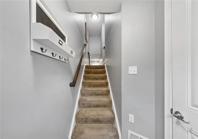 Photo 3 of Townhouse for sale at 1803 Pointe View Dr, Adams Twp, PA 16046 | MLS# 1759988 | Listing updated on 2026-09-04