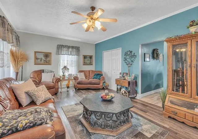 Photo 3 of Single family home for sale at 3159 Brodhead Rd, Aliquippa, PA 15001 | MLS# 1759851 | Listing updated on 2026-09-03