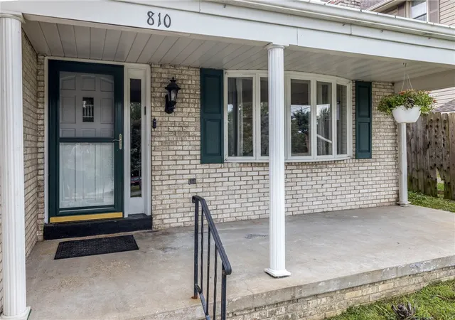 Photo 3 of Single family home for sale at 810 Summerlea Ave, City Of Washington, PA 15301 | MLS# 1760236 | Listing updated on 2026-09-03