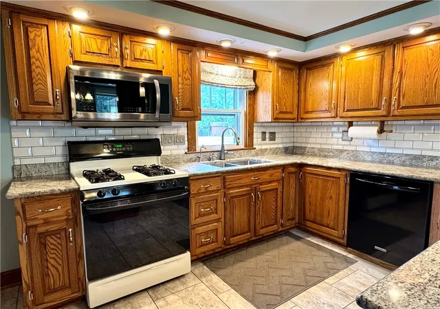Photo 3 of Sale Pending at 268 Holyoke Rd, Center Twp, PA 16001 | MLS# 1760505 | Listing updated on 2026-09-09
