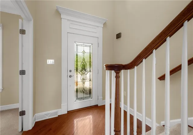 Photo 3 of Townhouse for sale at 1557 Staunton Dr, Moon/crescent Twp, PA 15108 | MLS# 1760055 | Listing updated on 2026-09-12