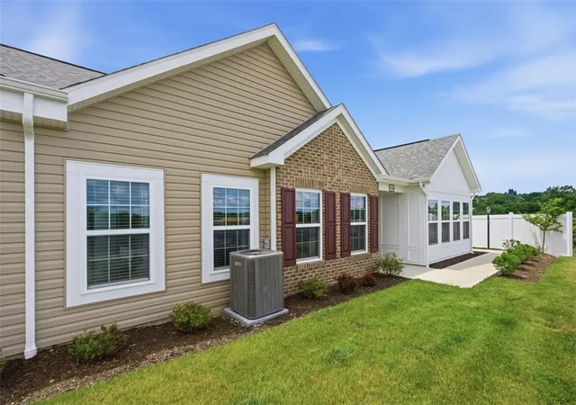 Photo 1 of Condo for sale at 1264 Sandy Ridge Dr, Buffalo Twp, PA 16055 | MLS# 1760523 | Listing updated on 2026-09-02