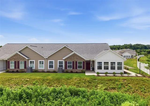 Photo 3 of Condo for sale at 1264 Sandy Ridge Dr, Buffalo Twp, PA 16055 | MLS# 1760523 | Listing updated on 2026-09-02