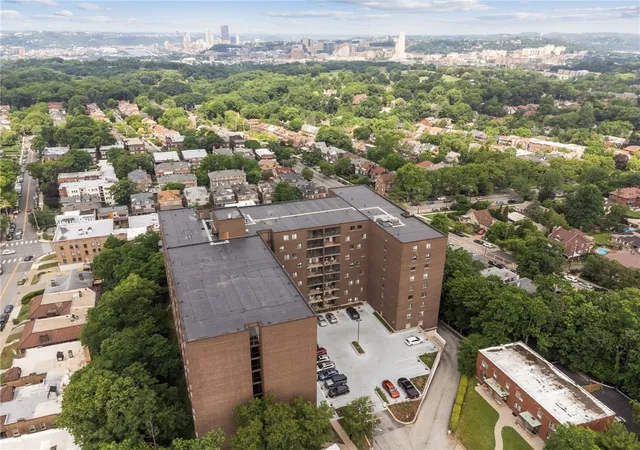 Listing Photo 2 - Condo for sale in building located at 5600 Munhall Rd, Pittsburgh, PA 15217 - Unit #905