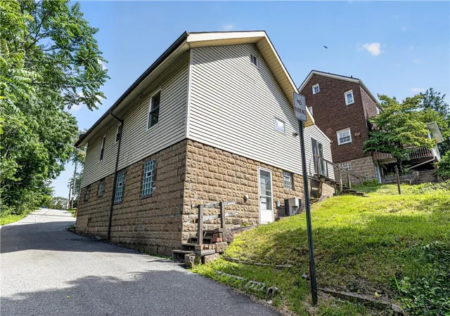 Photo 3 of Sale Pending at 2807 Fayette St, Mc Keesport, PA 15132 | MLS# 1759745 | Listing updated on 2026-09-09