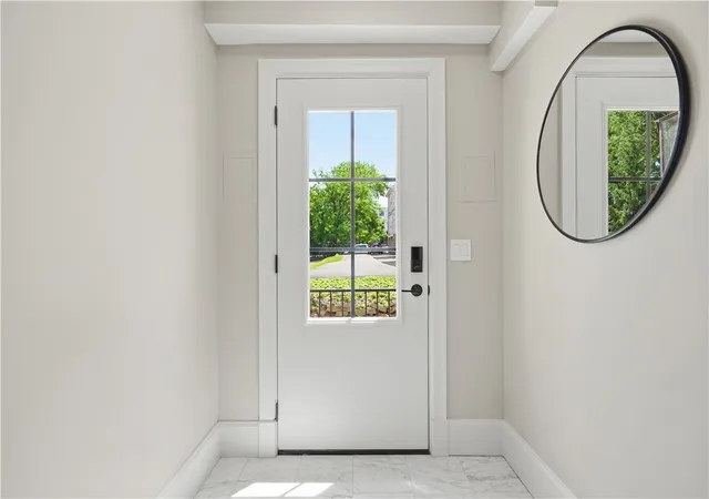 Photo 3 of Condo for sale at 5133 5th Avenue, Shadyside, PA 15232 | MLS# 1760284 | Listing updated on 2026-09-10