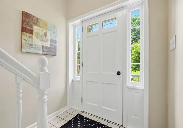 Photo 3 of Single family home for sale at 113 Farmingdale Dr, Marshall, PA 15090 | MLS# 1760928 | Listing updated on 2026-09-03