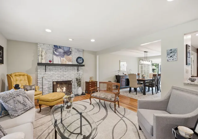 Photo 4 of Single family home for sale at 113 Farmingdale Dr, Marshall, PA 15090 | MLS# 1760928 | Listing updated on 2026-10-06
