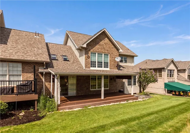 Photo 3 of Single family home for sale at 1027 Blackthorne Dr #A, Penn Twp, PA 15644 | MLS# 1760976 | Listing updated on 2026-09-11