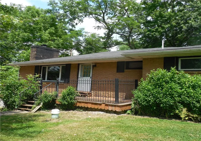 Photo 1 of Single family home for sale at 1555 Old Princeton Rd, New Castle, PA 16101 | MLS# 1760517 | Listing updated on 2026-09-02