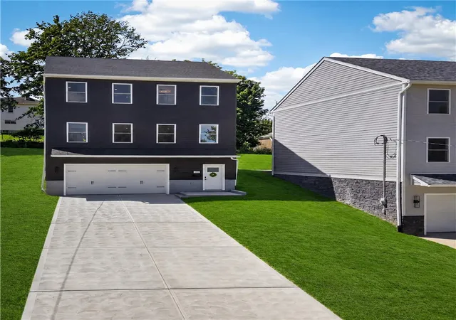 Single family home for sale at 221 Willbert St, Pittsburgh, PA 15211 | MLS# 1761076 | Listing updated on 2026-09-10