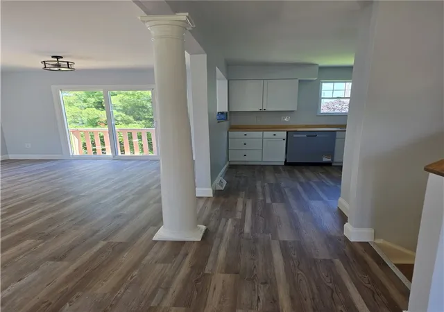 Photo 3 of Single family home for sale at 517 Arthur, Hill District, PA 15219 | MLS# 1761279 | Listing updated on 2026-09-10