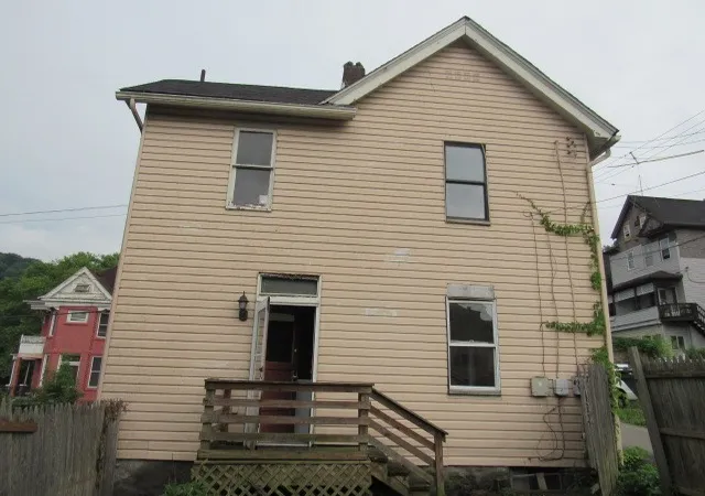 Photo 2 of Single family home for sale at 608 George St, Wilmerding, PA 15148 | MLS# 1761304 | Listing updated on 2026-09-14