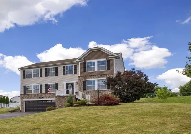 Photo 2 of Sale Pending at 130 Naughton Cir, Evans City, PA 16033 | MLS# 1760707 | Listing updated on 2026-09-15
