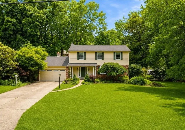 Photo 1 of Single family home for sale at 153 Seegar Rd, Upper St Clair, PA 15241 | MLS# 1761323 | Listing updated on 2026-10-13
