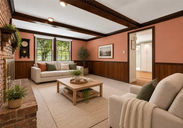Photo 3 of Single family home for sale at 153 Seegar Rd, Upper St Clair, PA 15241 | MLS# 1761323 | Listing updated on 2026-10-03