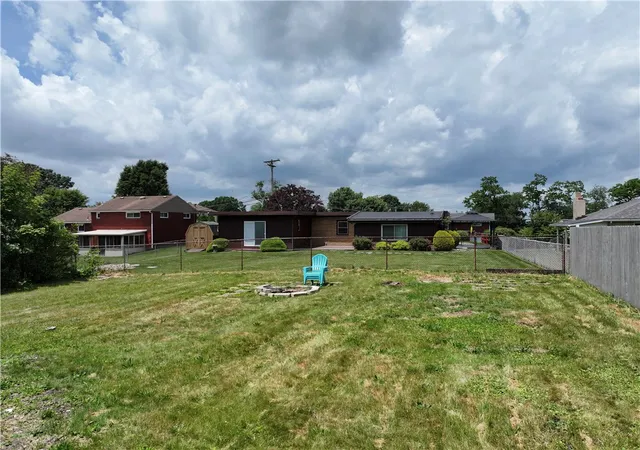 Photo 3 of Single family home for sale at 258 Young Dr, Monroeville, PA 15146 | MLS# 1761419 | Listing updated on 2026-09-13