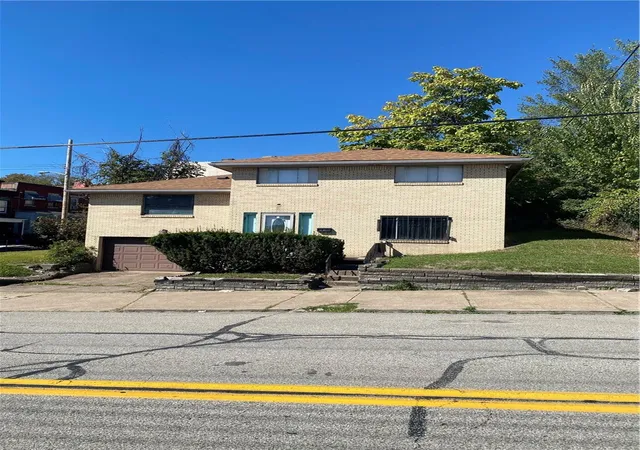 Photo 1 of Single family home for sale at 2525 Webster Ave, Hill District, PA 15219 | MLS# 1761530 | Listing updated on 2026-09-11