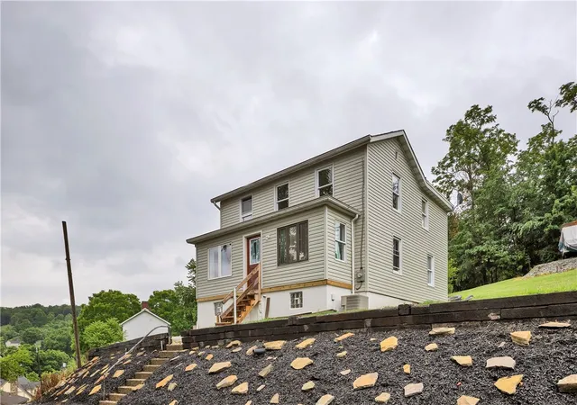 Photo 3 of Single family home for sale at 31 Penn, Manor, PA 15665 | MLS# 1761515 | Listing updated on 2026-09-14