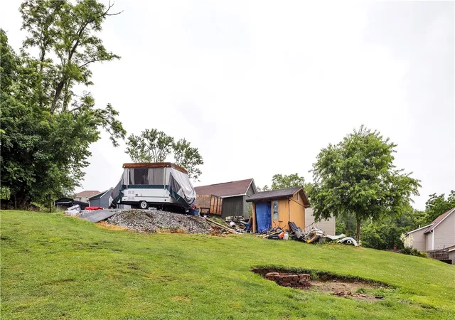 Photo 4 of Single family home for sale at 31 Penn, Manor, PA 15665 | MLS# 1761515 | Listing updated on 2026-09-14