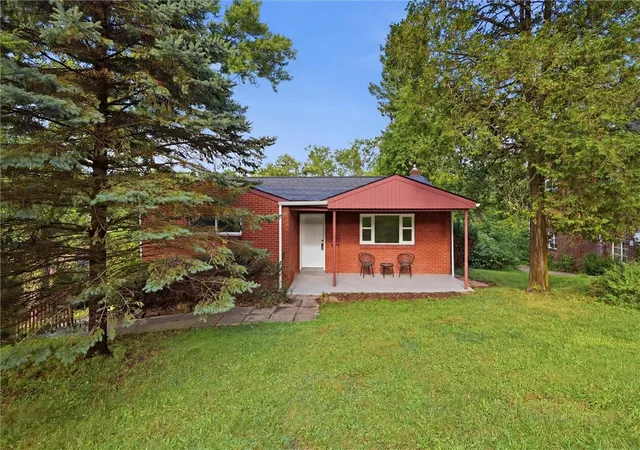 Photo 2 of Single family home for sale at 312 Duff Rd, Penn Hills, PA 15235 | MLS# 1761594 | Listing updated on 2026-10-19