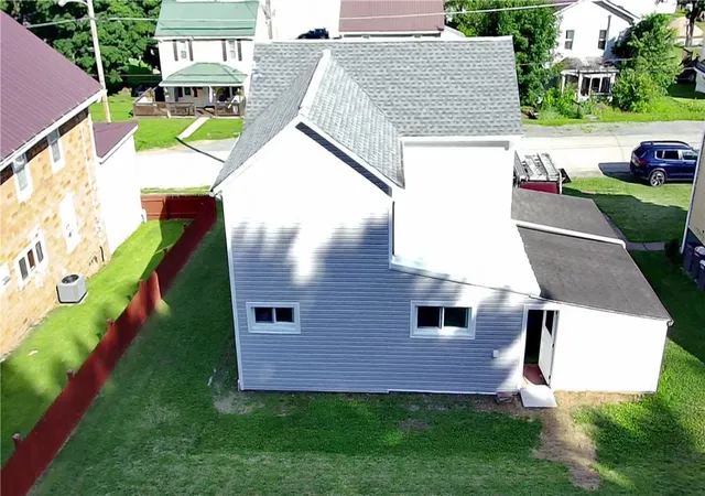 Photo 4 of Single family home for sale at 1030 Dixon Rd, Clymer, PA 15728 | MLS# 1761718 | Listing updated on 2026-09-24