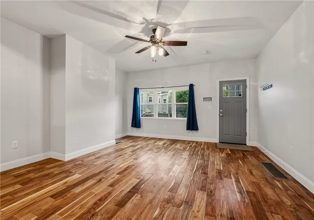 Photo 3 of Single family home for sale at 3936 Clement Way, Bloomfield, PA 15224 | MLS# 1761582 | Listing updated on 2026-09-10