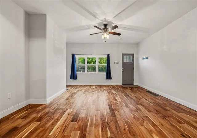 Photo 4 of Single family home for sale at 3936 Clement Way, Bloomfield, PA 15224 | MLS# 1761582 | Listing updated on 2026-09-10