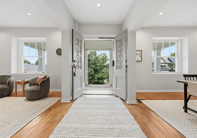 Photo 3 of Single family home for sale at 1006 Farragut St, Pittsburgh, PA 15206 | MLS# 1761170 | Listing updated on 2026-09-06