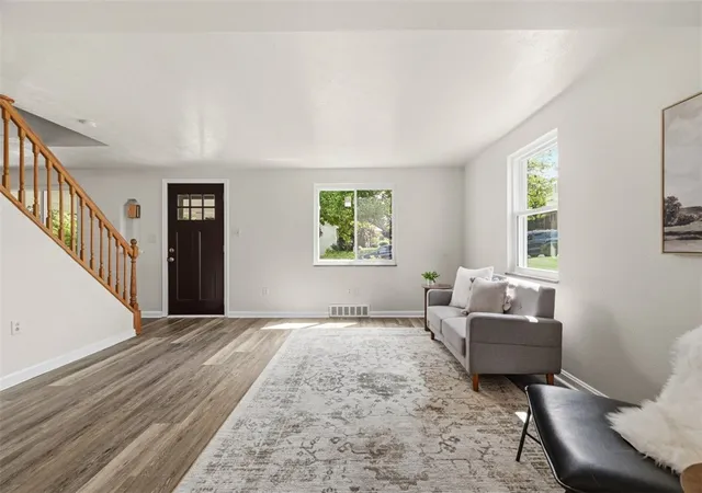 Photo 4 of Single family home for sale at 73 Clifford Dr, Green Tree, PA 15220 | MLS# 1761619 | Listing updated on 2026-09-22