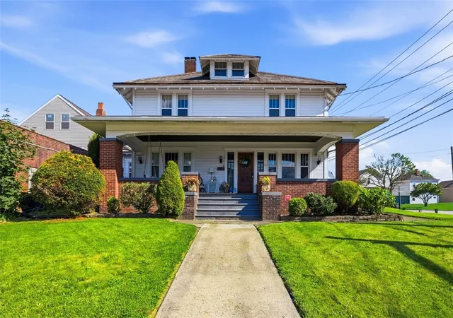 Photo 1 of Single family home for sale at 500 Broad Ave, Belle Vernon, PA 15012 | MLS# 1761428 | Listing updated on 2026-09-12