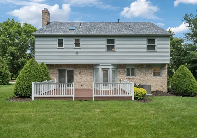 Photo 2 of Single family home for sale at 95 William Dr, North Strabane, PA 15317 | MLS# 1761938 | Listing updated on 2026-10-07