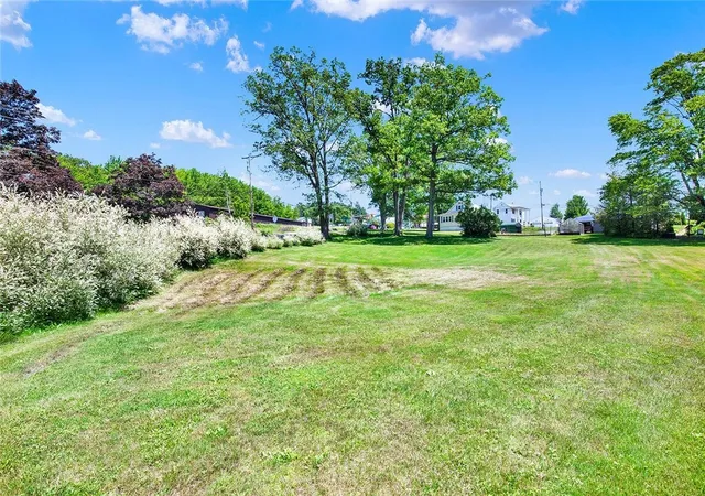 Photo 3 of Single family home for sale at 575 Stoystown Rd, Somerset, PA 15501 | MLS# 1762215 | Listing updated on 2026-09-12