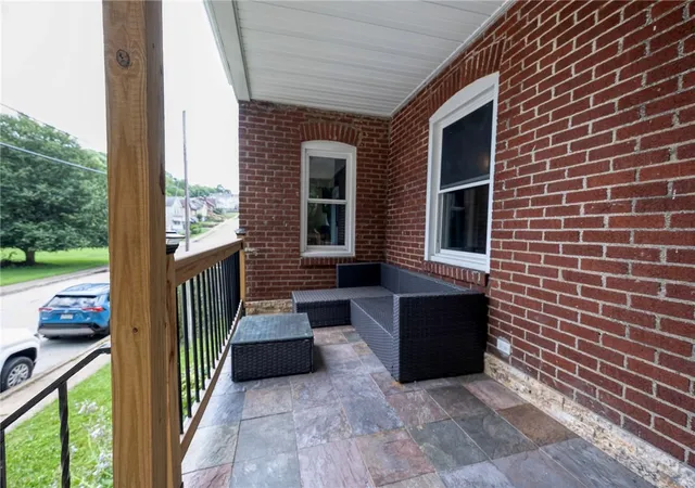 Photo 3 of Single family home for sale at 1030 Scott Ave, Jeannette, PA 15644 | MLS# 1762304 | Listing updated on 2026-09-03