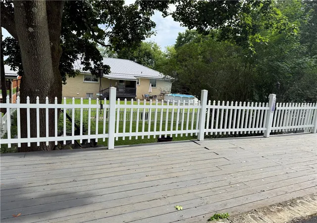 Photo 2 of Single family home for sale at 105 W Clen Moore Blvd, New Castle, PA 16105 | MLS# 1762373 | Listing updated on 2026-09-14