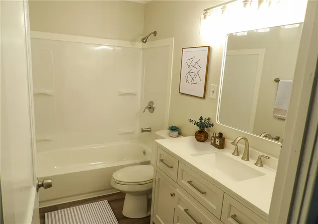 Photo 2 of Single family home for sale at 1009 Arlington Dr, Greenville, PA 16125 | MLS# 1762505 | Listing updated on 2026-09-12