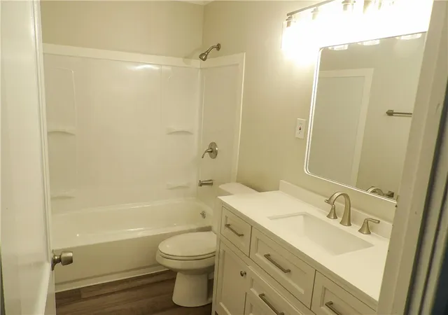 Photo 3 of Single family home for sale at 1009 Arlington Dr, Greenville, PA 16125 | MLS# 1762505 | Listing updated on 2026-09-12