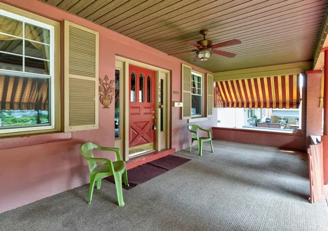Photo 3 of Single family home for sale at 156 Taylor Ave, Beaver, PA 15009 | MLS# 1762524 | Listing updated on 2026-10-01