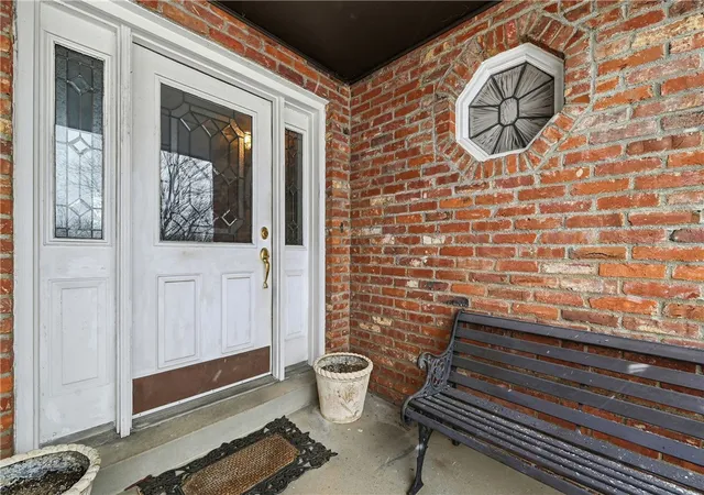 Photo 3 of Single family home for sale at 17 Grant Cir, South Fayette, PA 15057 | MLS# 1761117 | Listing updated on 2026-10-05