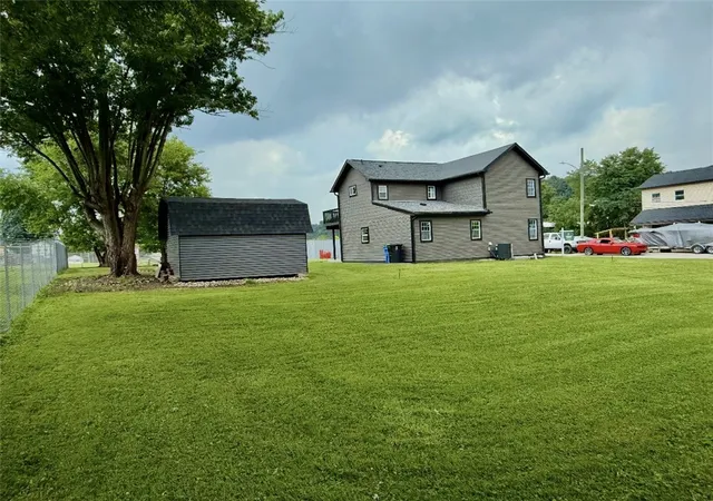 Photo 36 of Single family home for sale at 401 Lincoln St, Elizabeth Twp/Boro, PA 15037 | MLS# 1762990 | Listing updated on 2026-10-04