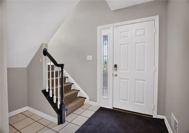 Photo 3 of Condo for sale at 9704 Sundance Dr, South Fayette, PA 15017 | MLS# 1762035 | Listing updated on 2026-10-21