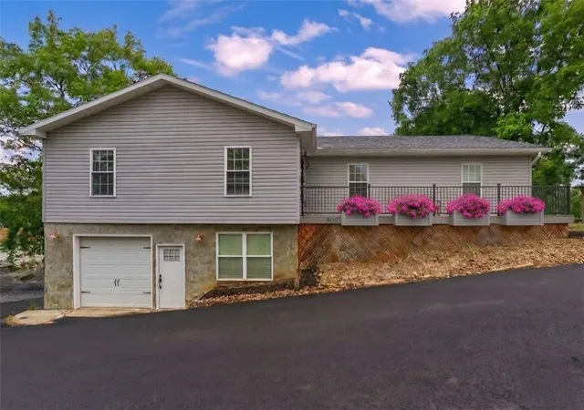 Photo 1 of Single family home for sale at 303 Garfield, Mars Boro, PA 16046 | MLS# 1761688 | Listing updated on 2026-09-09