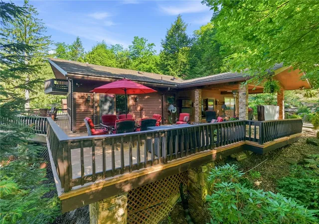 Photo 2 of Single family home for sale at 2488 County Line Rd, Champion, PA 15622 | MLS# 1763156 | Listing updated on 2026-09-01