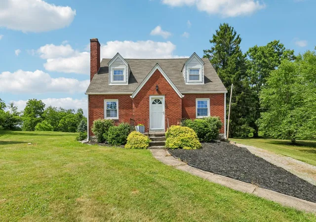 Photo 1 of Single family home for sale at 1770 Locust Rd, Franklin Park, PA 15143 | MLS# 1763210 | Listing updated on 2026-09-06