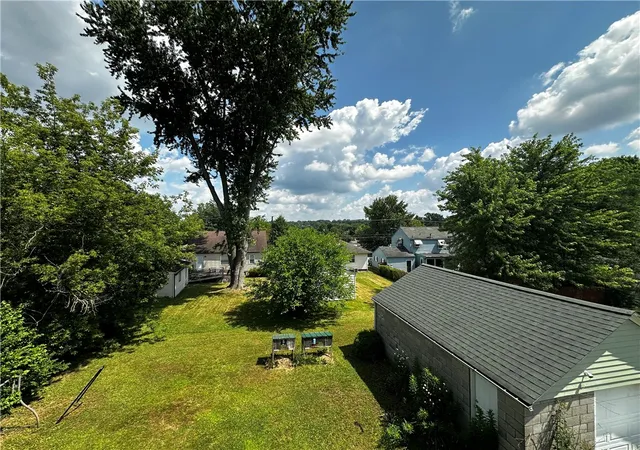 Photo 34 of Single family home for sale at 633 Crowder Ave, Sharon, PA 16146 | MLS# 1763214 | Listing updated on 2026-09-13