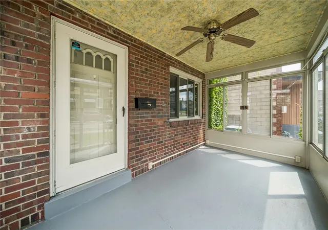 Photo 2 of Single family home for sale at 887 North St, New Kensington, PA 15068 | MLS# 1763349 | Listing updated on 2026-09-09